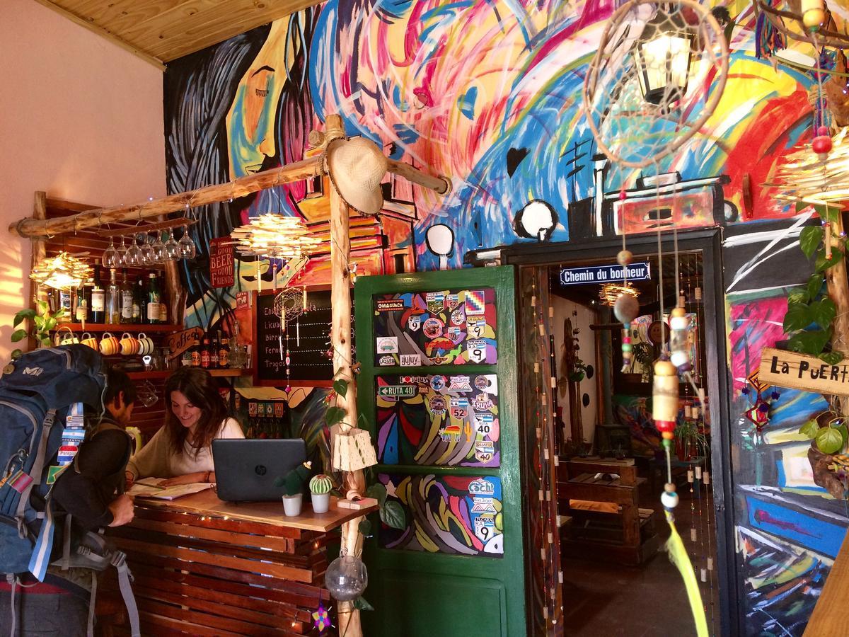 La Puerta Verde Hostel & Bar Humahuaca Exterior foto
