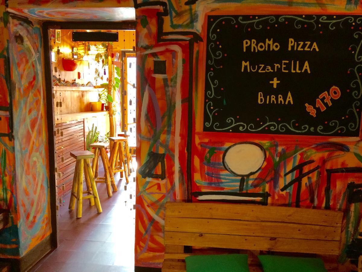 La Puerta Verde Hostel & Bar Humahuaca Exterior foto