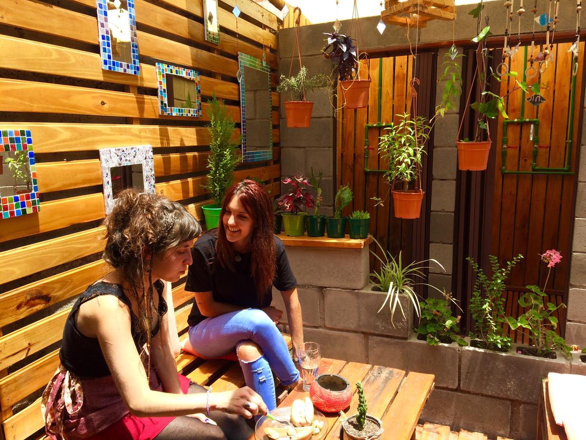 La Puerta Verde Hostel & Bar Humahuaca Exterior foto