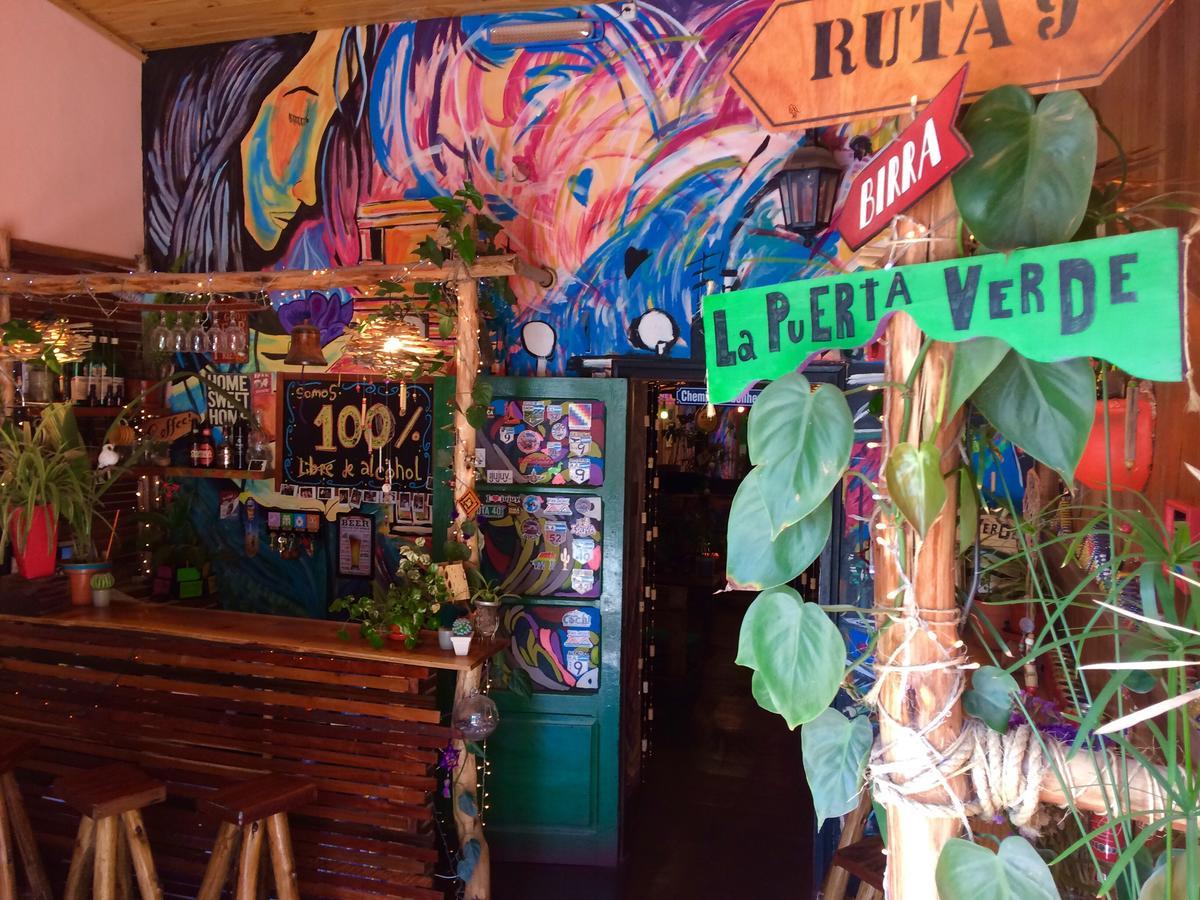 La Puerta Verde Hostel & Bar Humahuaca Exterior foto